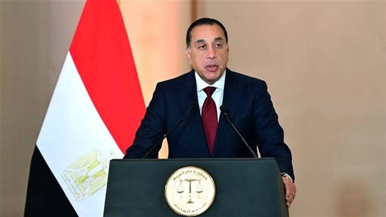 80% من الوزراء مرشحون للرحيل في تغيير حكومي واسع قادم